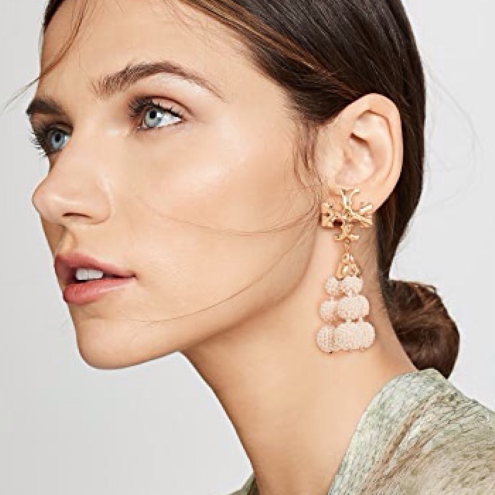 TORY BURCH • Roxanne Beaded Tassel Earrings - Picture 4 of 6